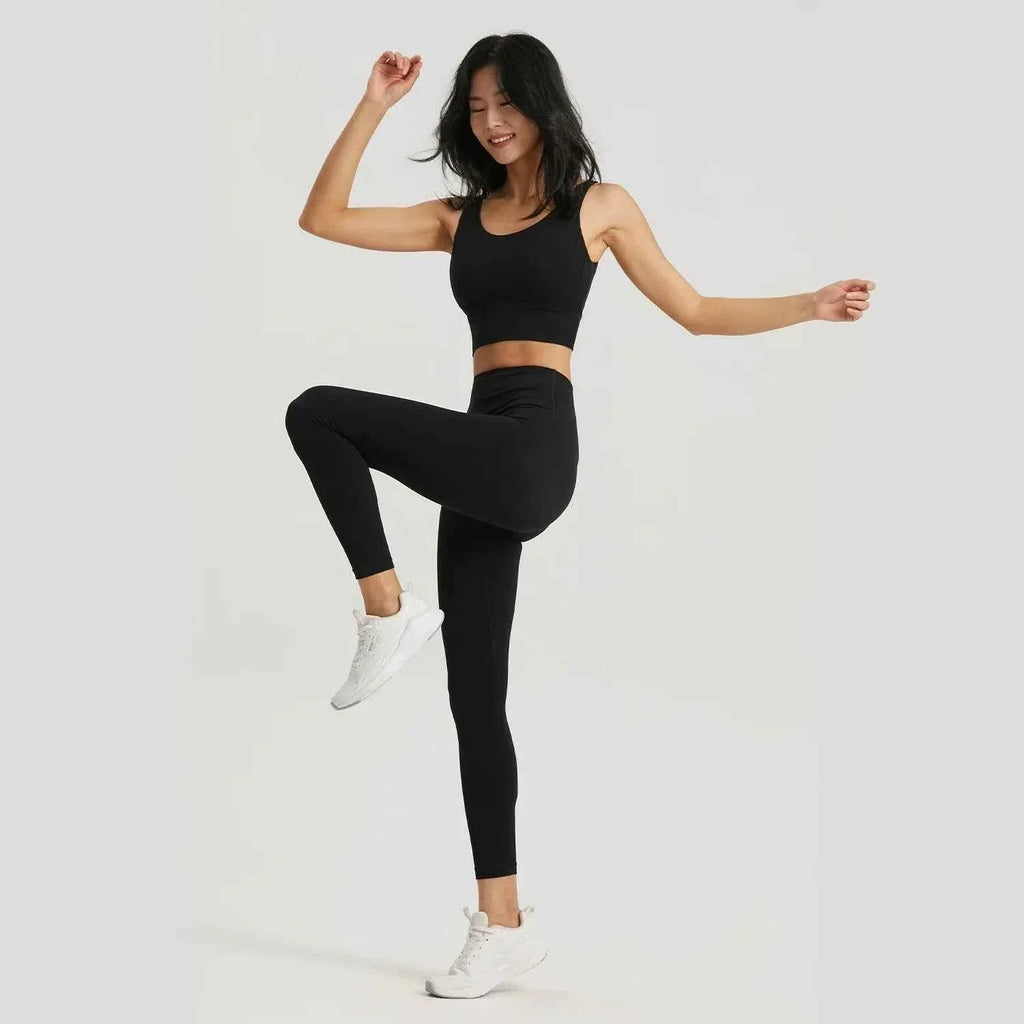 Gym Outfit High Waist Yoga Leggings for Women with Phone Pockets & U Back Sports Bra Set