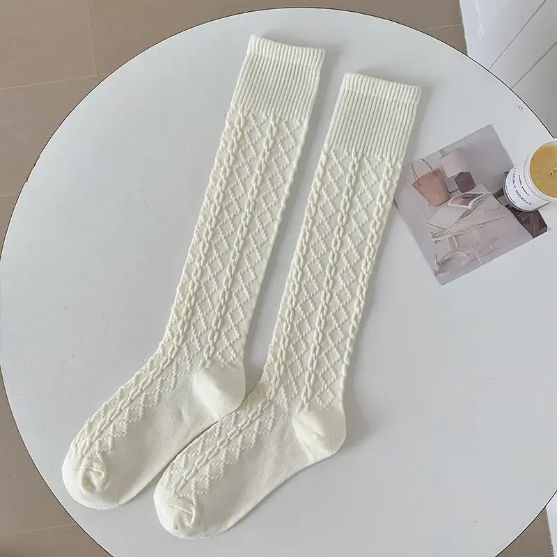 Knee-Length Cashmere Socks in Warm Hemp Pattern
