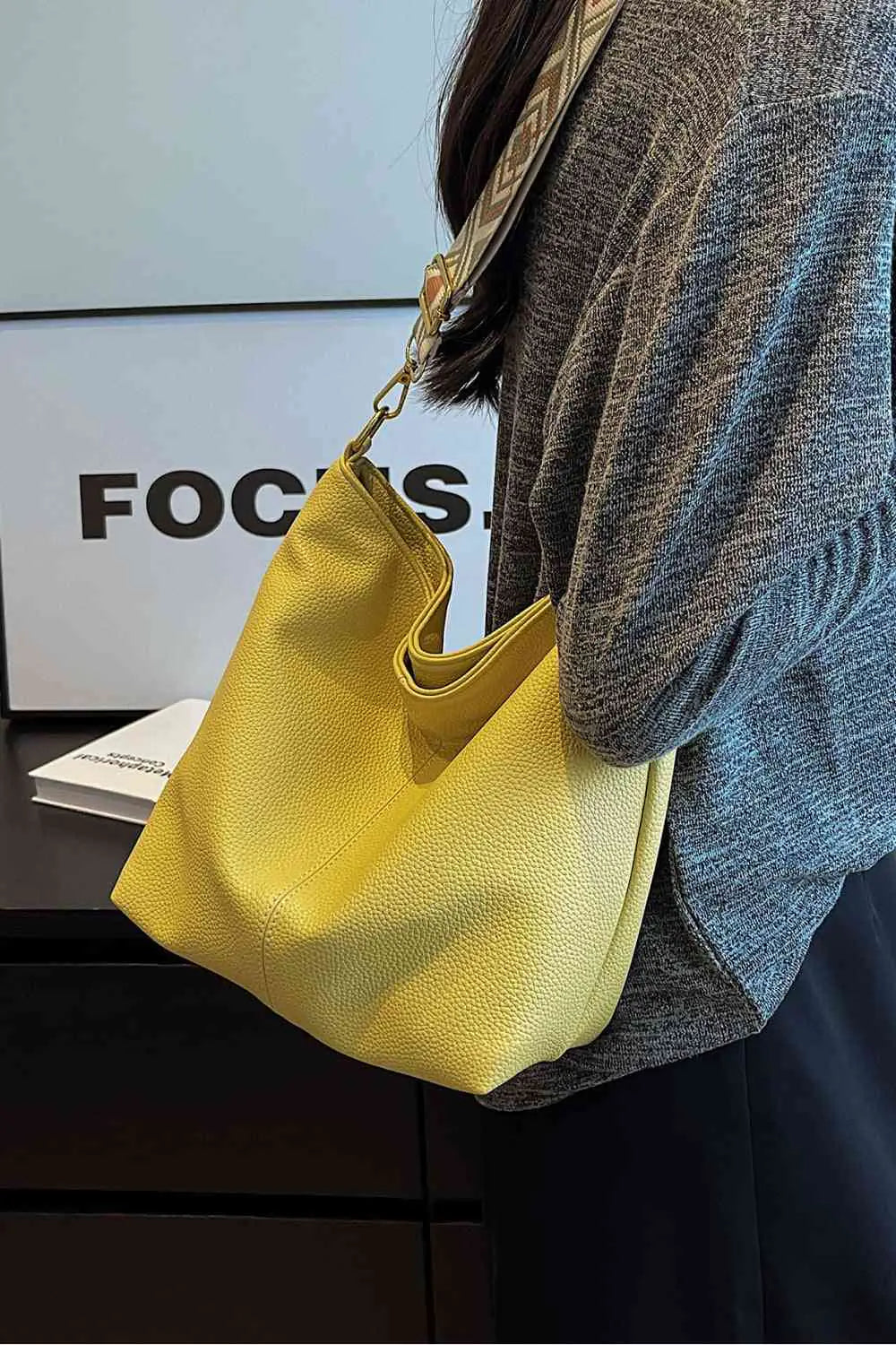 Meg Shoulder Bag-