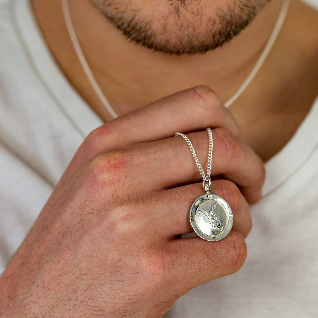 Australasia Map Globe Personalised St Christopher - Silver Chain - Jays Shop uk