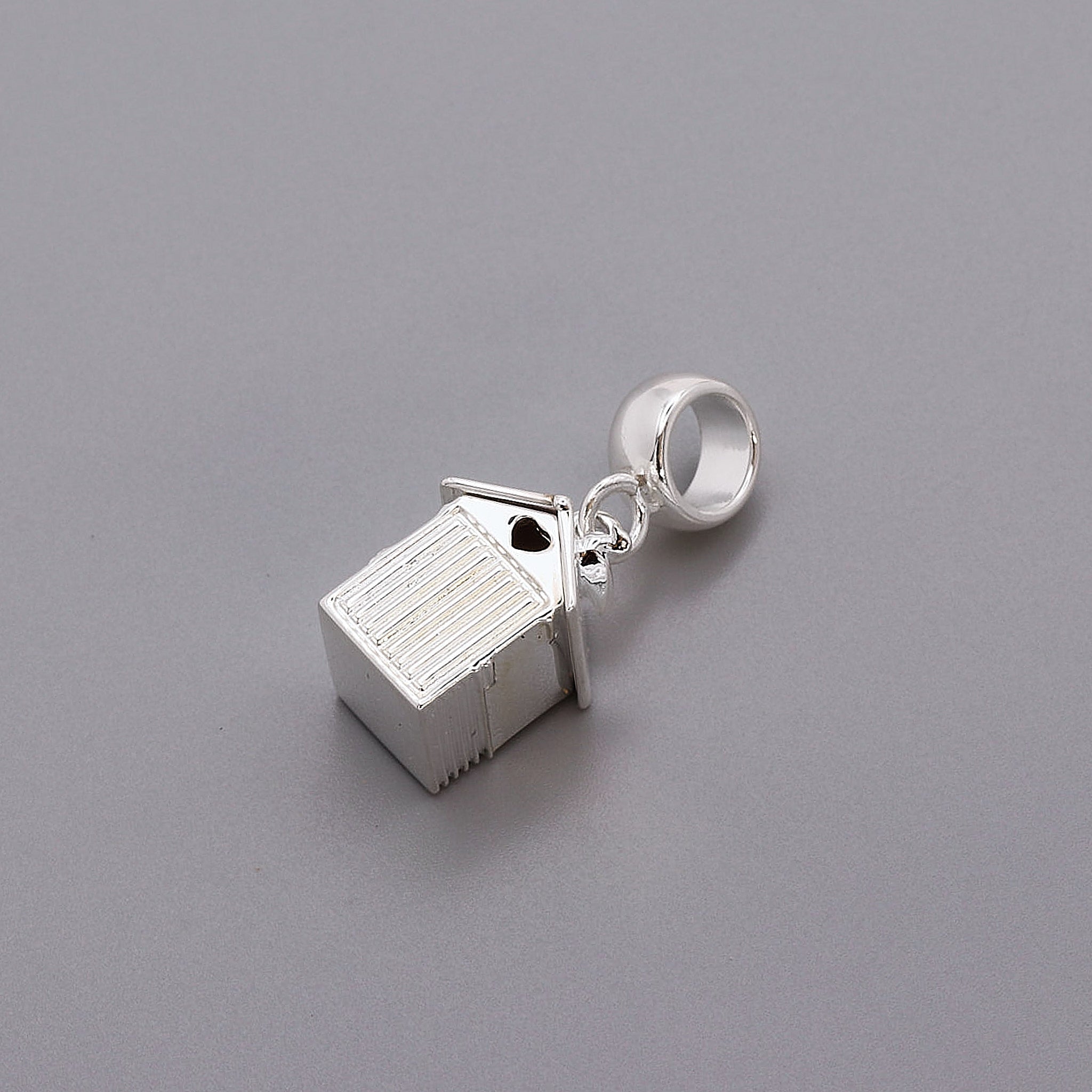 Beach Hut Personalised Silver Charm - Jays Shop uk