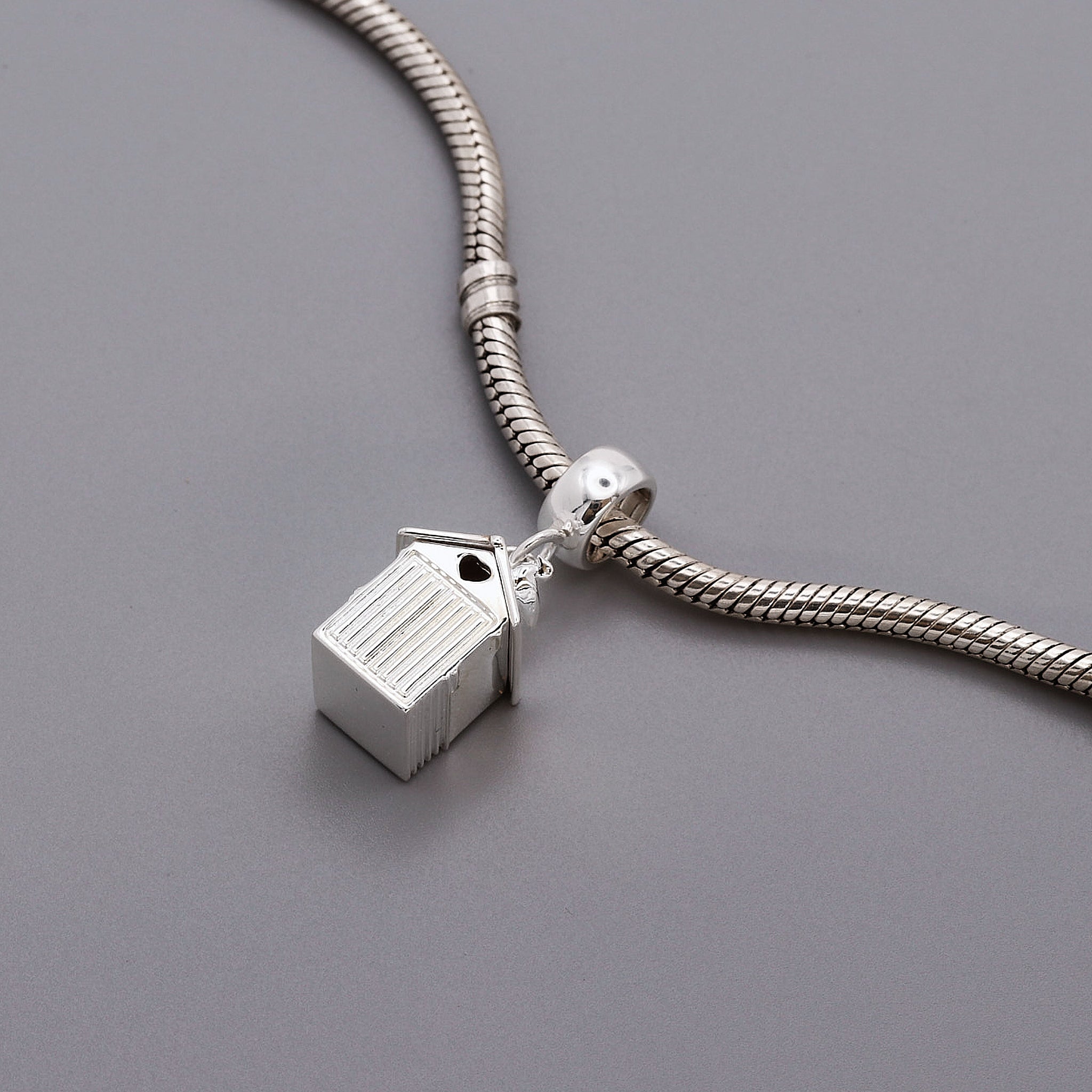 Beach Hut Personalised Silver Charm - Jays Shop uk