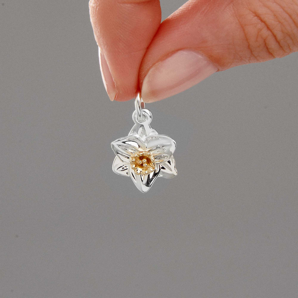Daffodil Flower Silver & Solid Gold Charm - Jays Shop uk