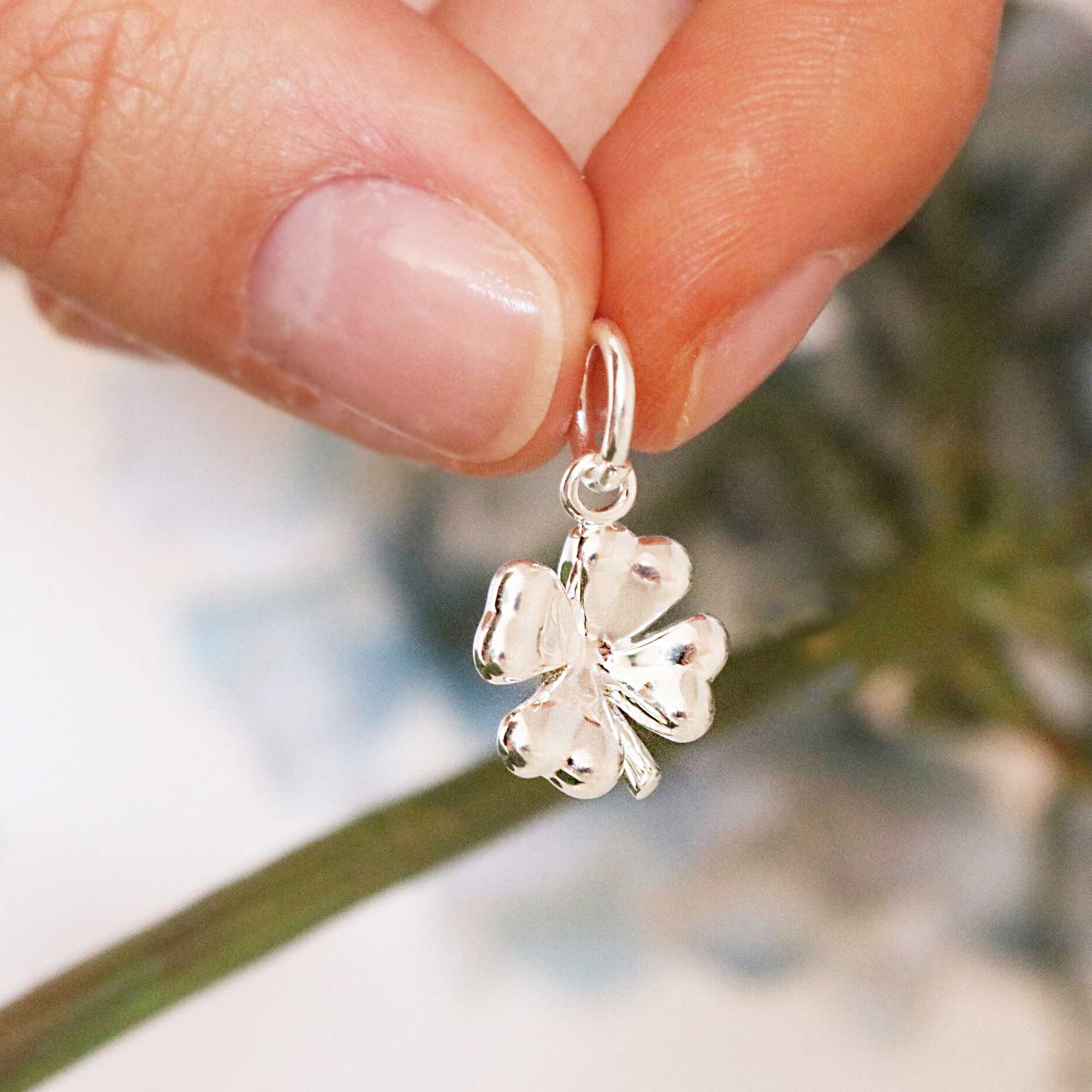 Four Leaf Clover Silver Charm - Jays Shop uk