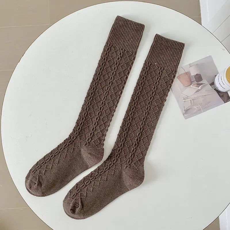 Knee-Length Cashmere Socks in Warm Hemp Pattern