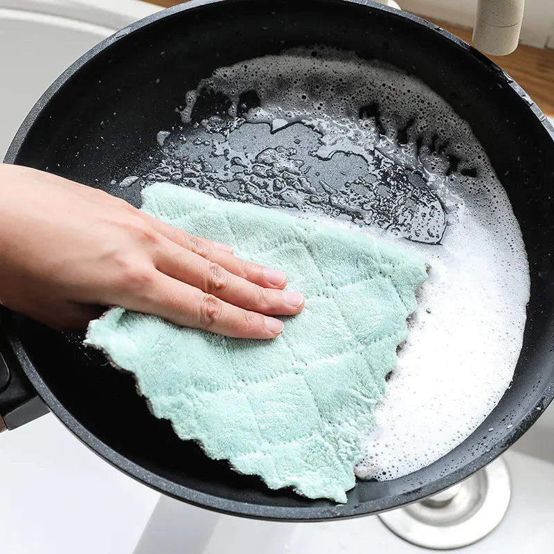 Kitchen Cleaning Cloths and Towels for Dishwashing